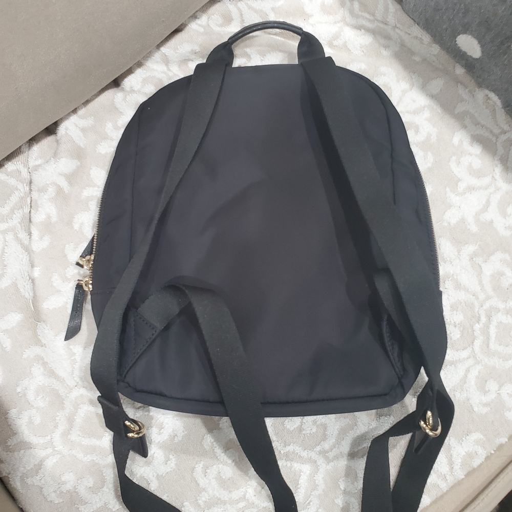 Knomo Backpack - Picture 3 of 7